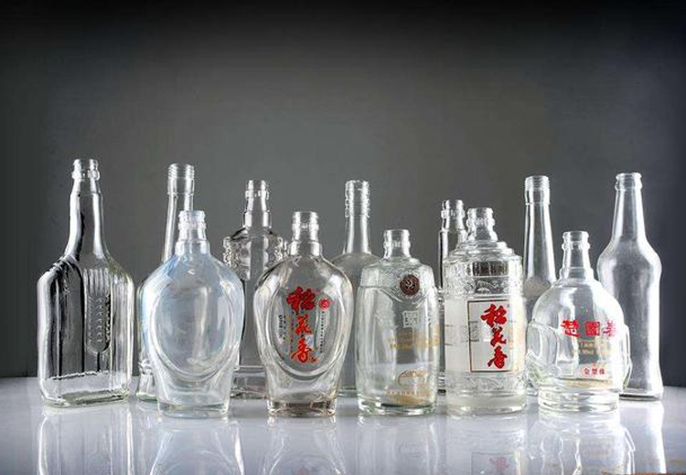 米兰官方网页版玻璃告诉您玻璃瓶如何抛光