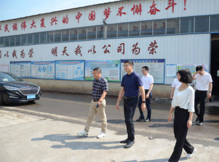 泸县县委书记肖刚一行莅临米兰官方网页版集团总部基地调研
